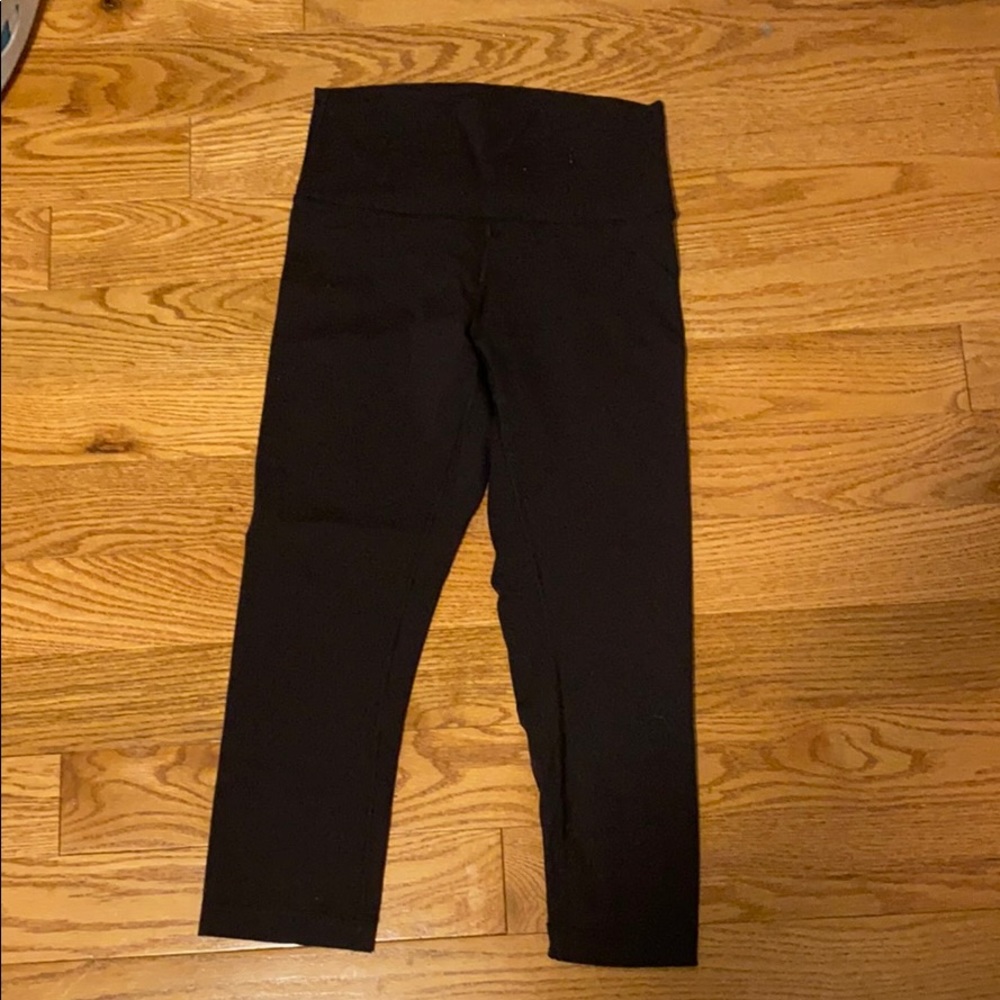 Cropped lululemon